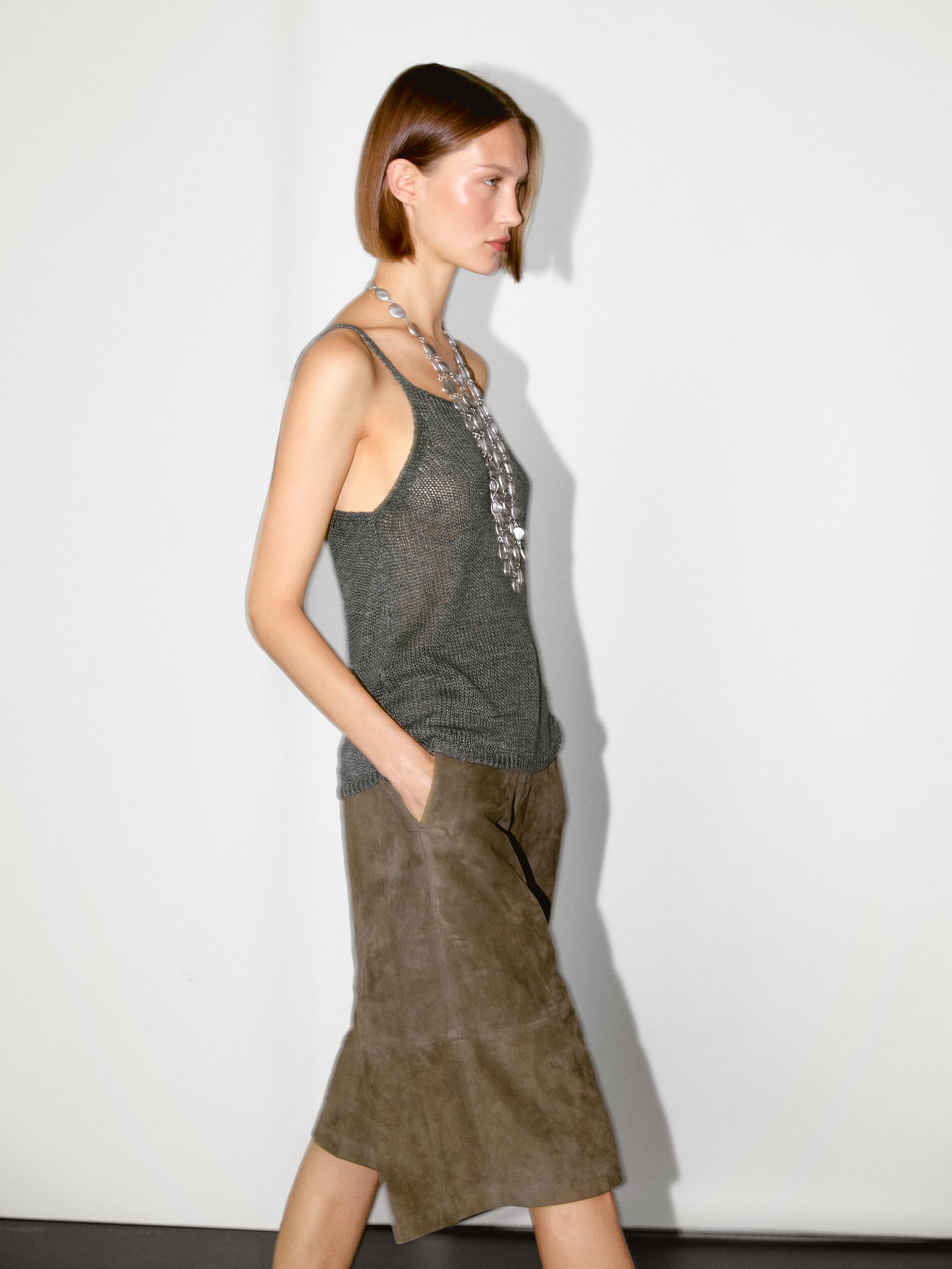 Long suede leather Bermuda shorts